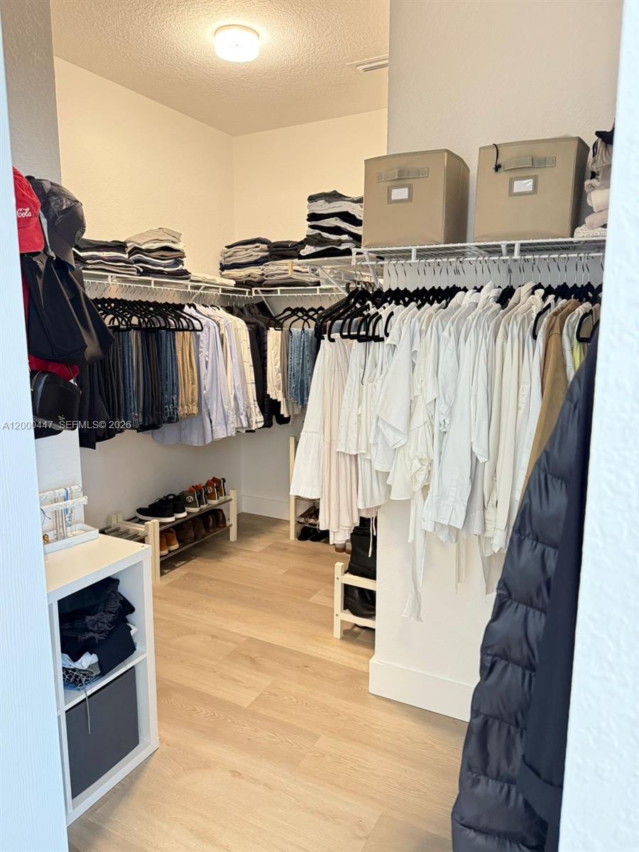 COURTS AT TUSCANY - Residential