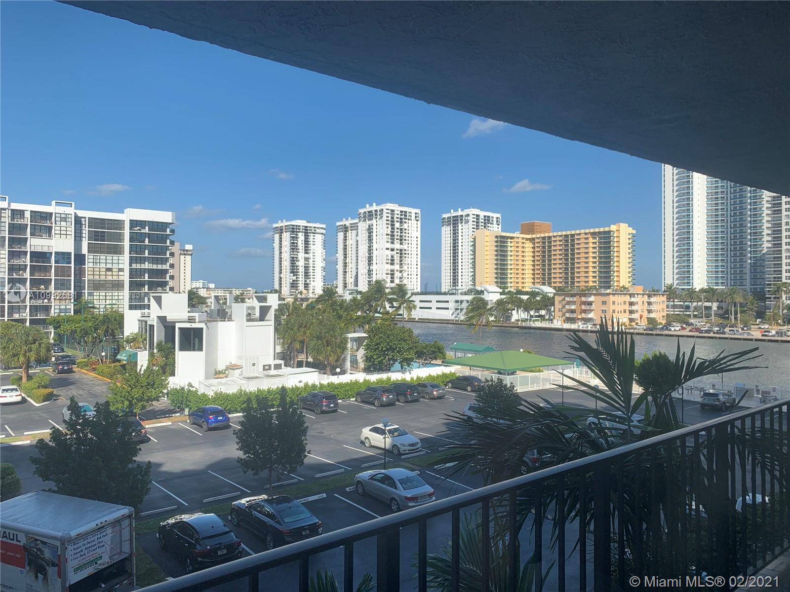 OCEANVIEW PARK CONDO - Residential