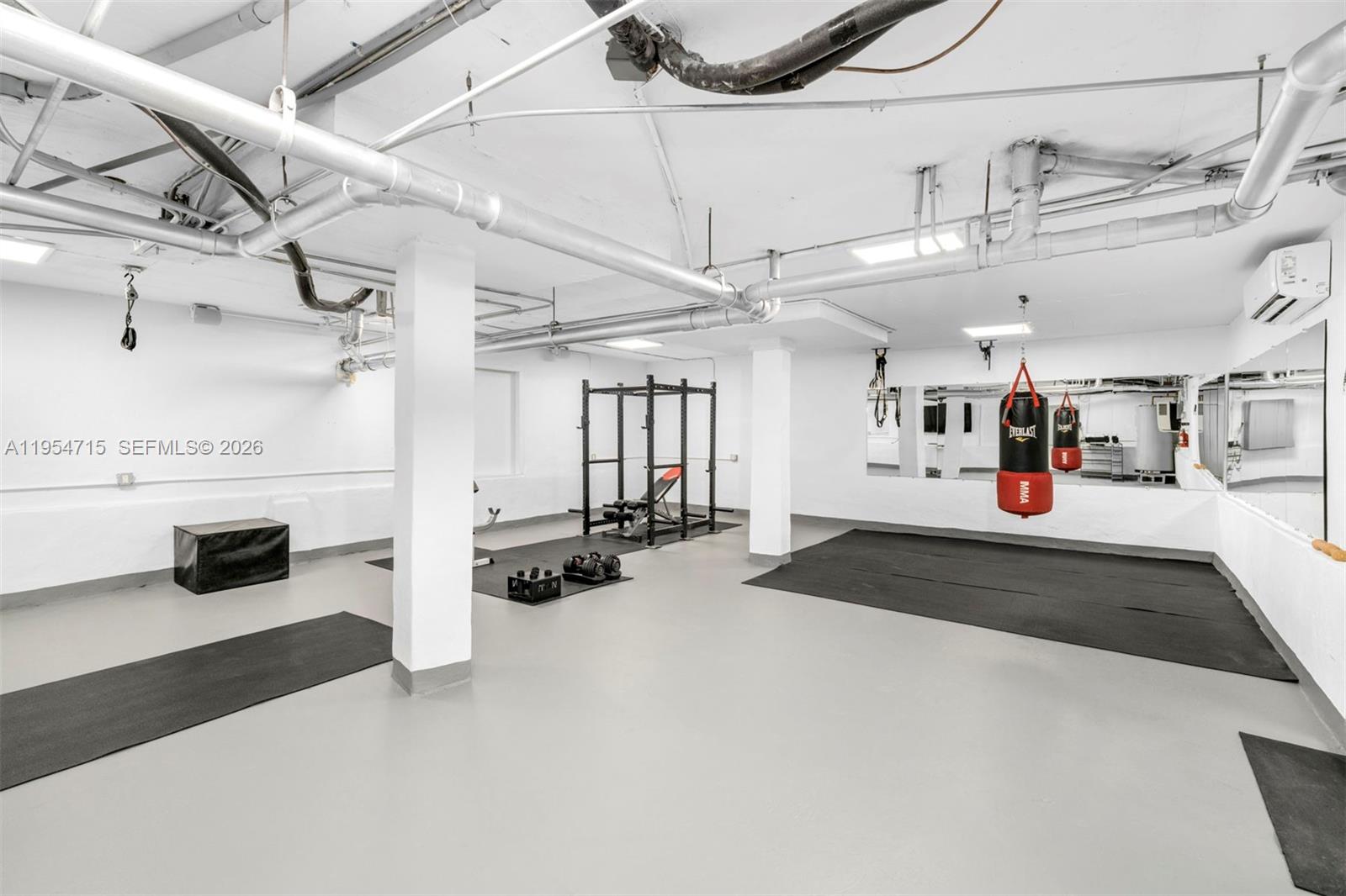 SUNRISE HARBOUR REV PL - Residential