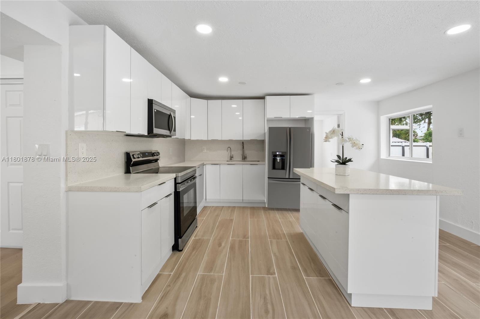 OPA LOCKA PL NO 3 - Residential