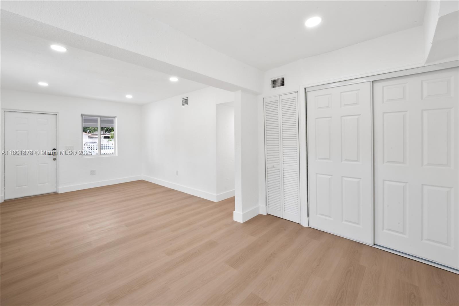 OPA LOCKA PL NO 3 - Residential