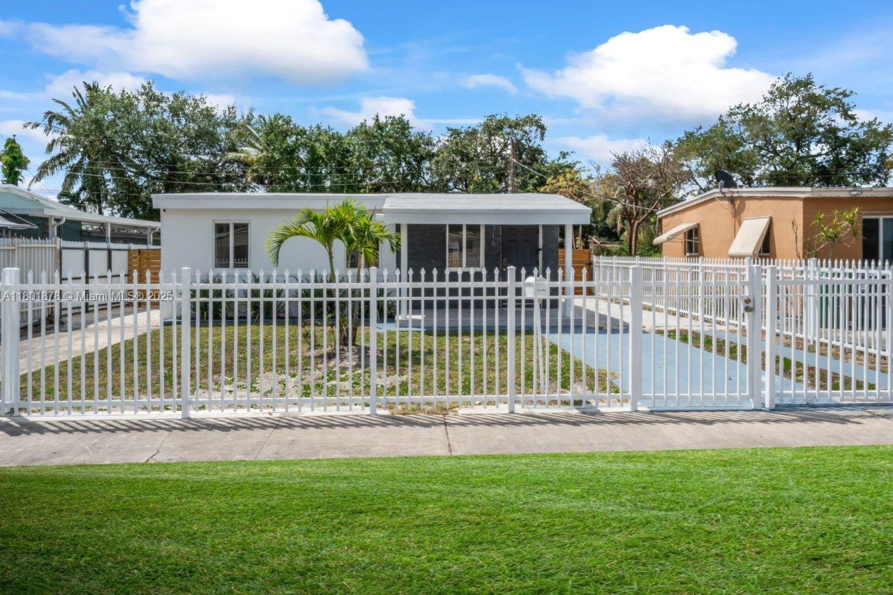 OPA LOCKA PL NO 3 - Residential