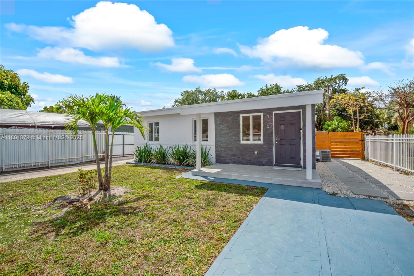 Property for Sale at 716 Burlington St, Opa-Locka, Miami-Dade County, Florida - Bedrooms: 4 
Bathrooms: 2  - $530,000