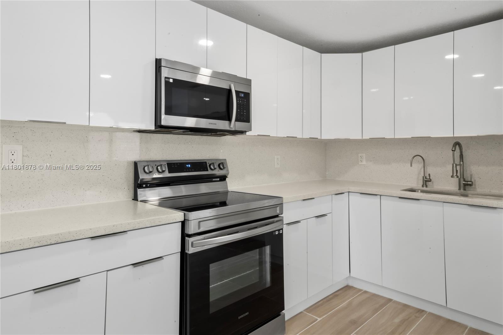 OPA LOCKA PL NO 3 - Residential