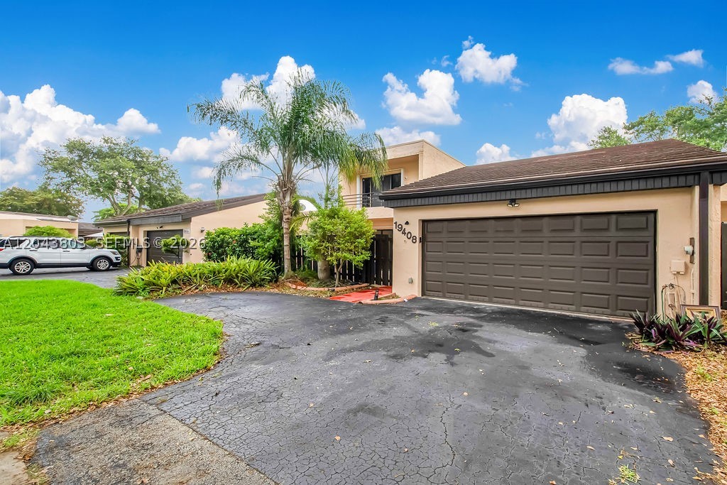 19408 W Lake Dr