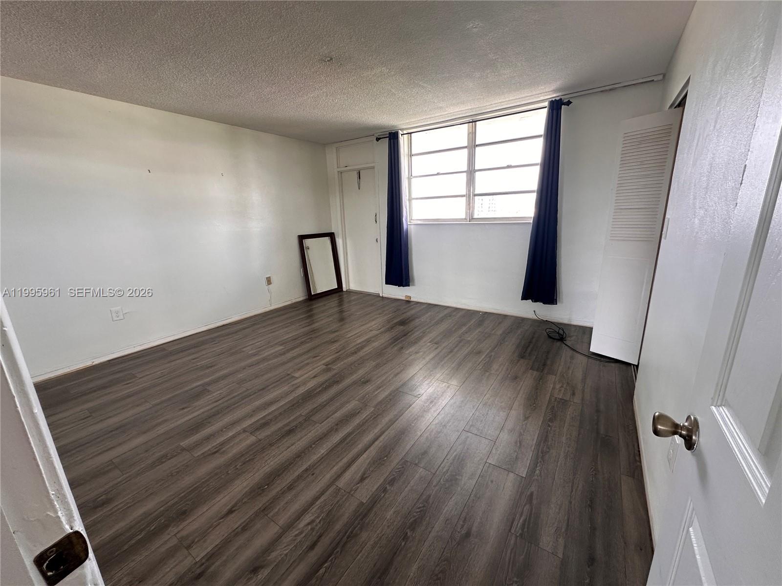 12590 CORONADO TOWERS CON - Residential