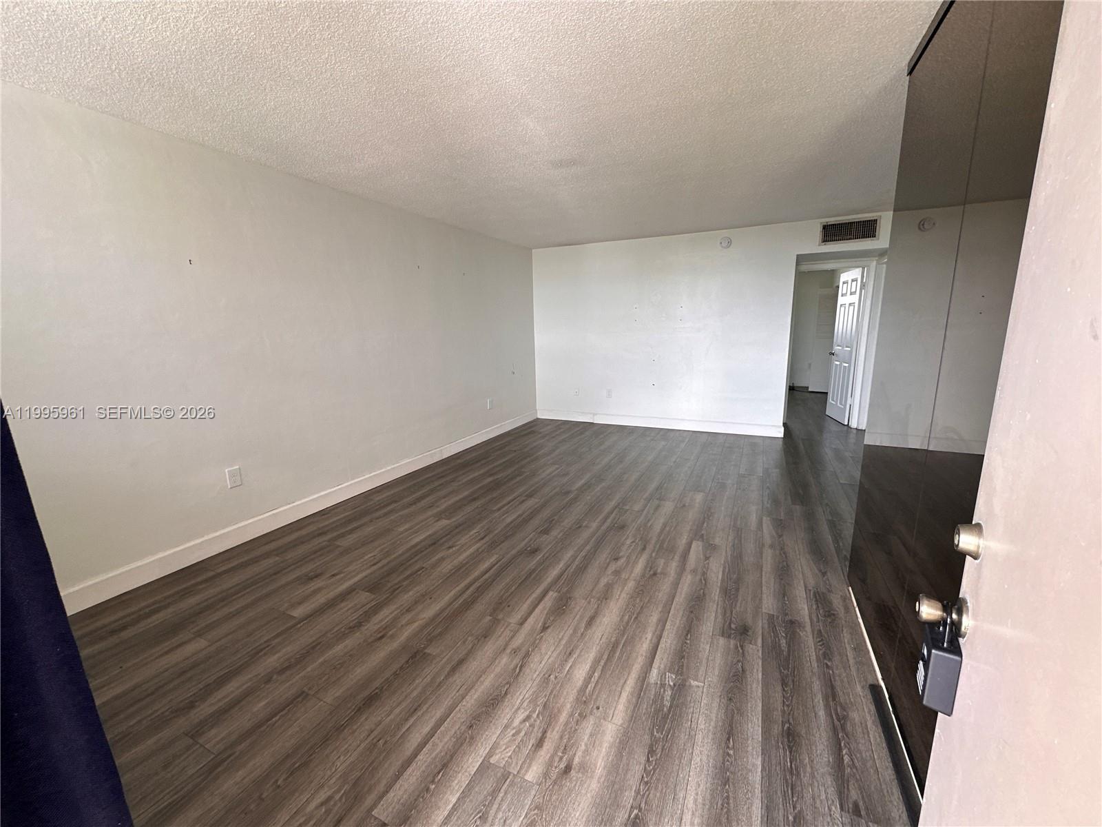 12590 CORONADO TOWERS CON - Residential