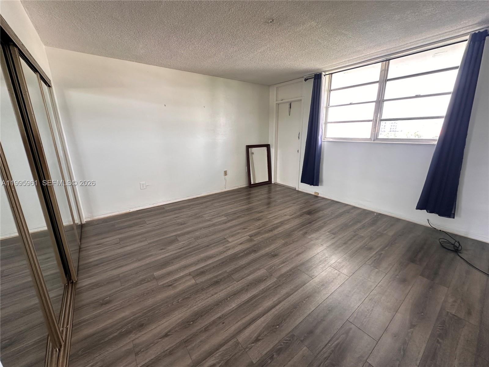 12590 CORONADO TOWERS CON - Residential