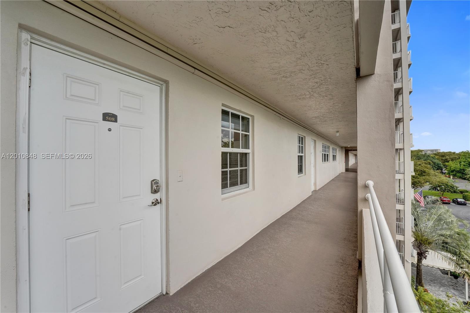 NO 61 Palm-Aire Country Cl - Residential