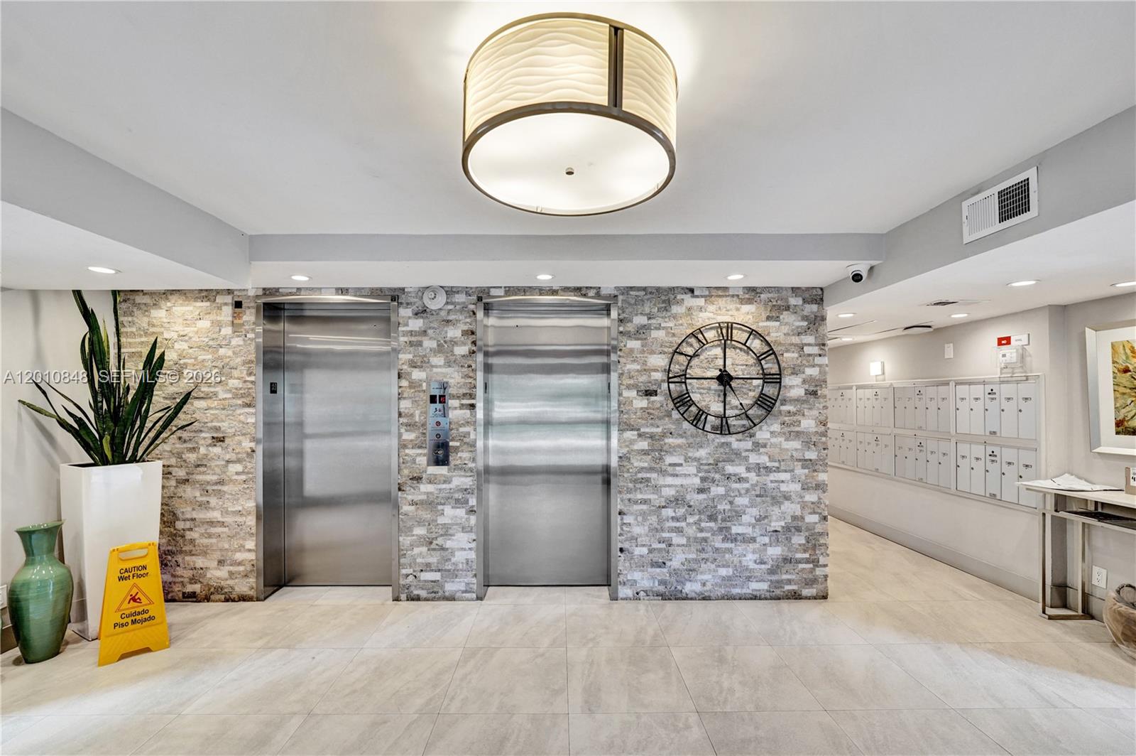 NO 61 Palm-Aire Country Cl - Residential