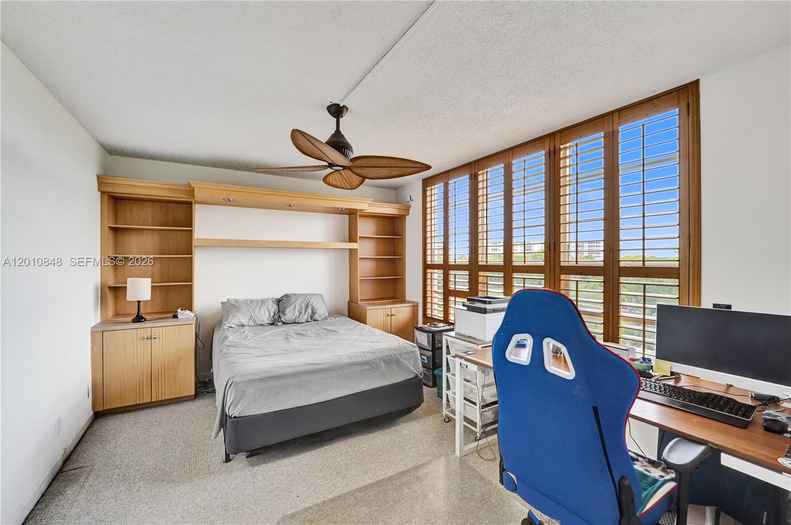 NO 61 Palm-Aire Country Cl - Residential
