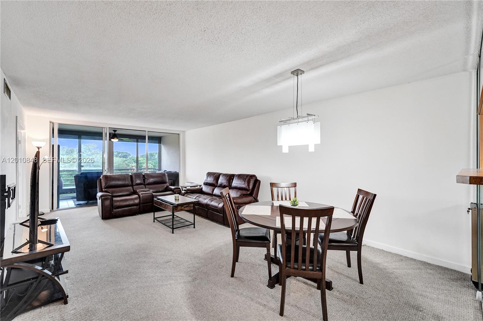 NO 61 Palm-Aire Country Cl - Residential