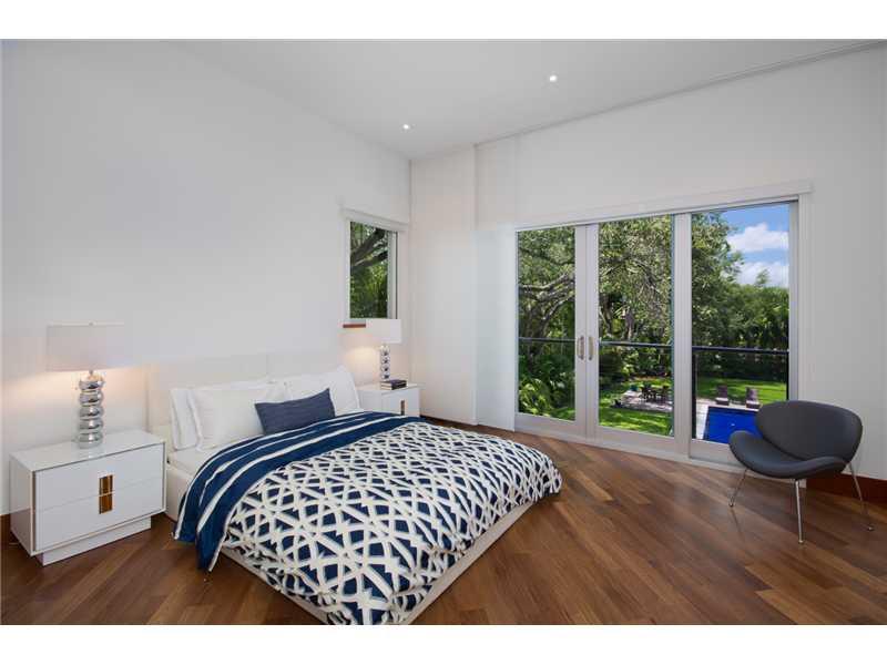 31 54 41   .90 AC KINGSLE - Residential