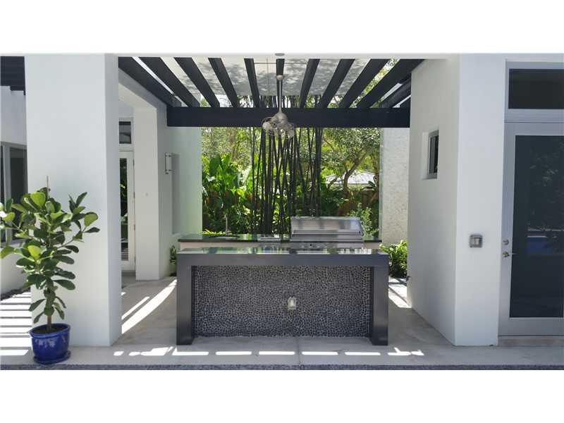 31 54 41   .90 AC KINGSLE - Residential