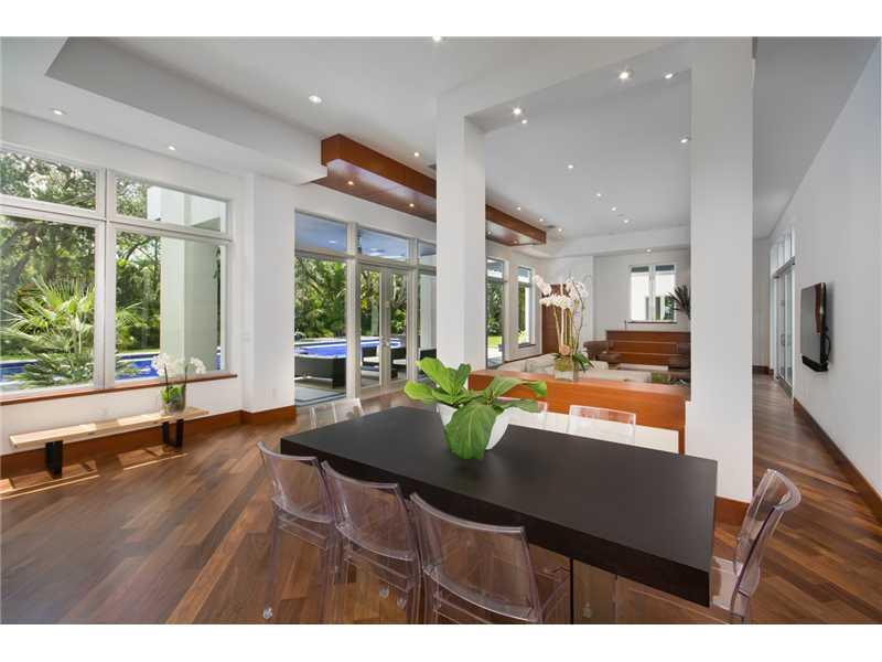 31 54 41   .90 AC KINGSLE - Residential