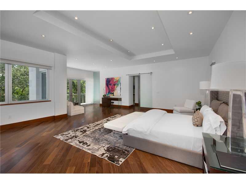 31 54 41   .90 AC KINGSLE - Residential