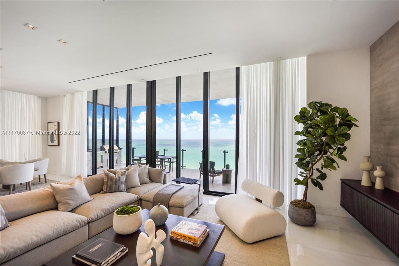 MUSE CONDO - Residential