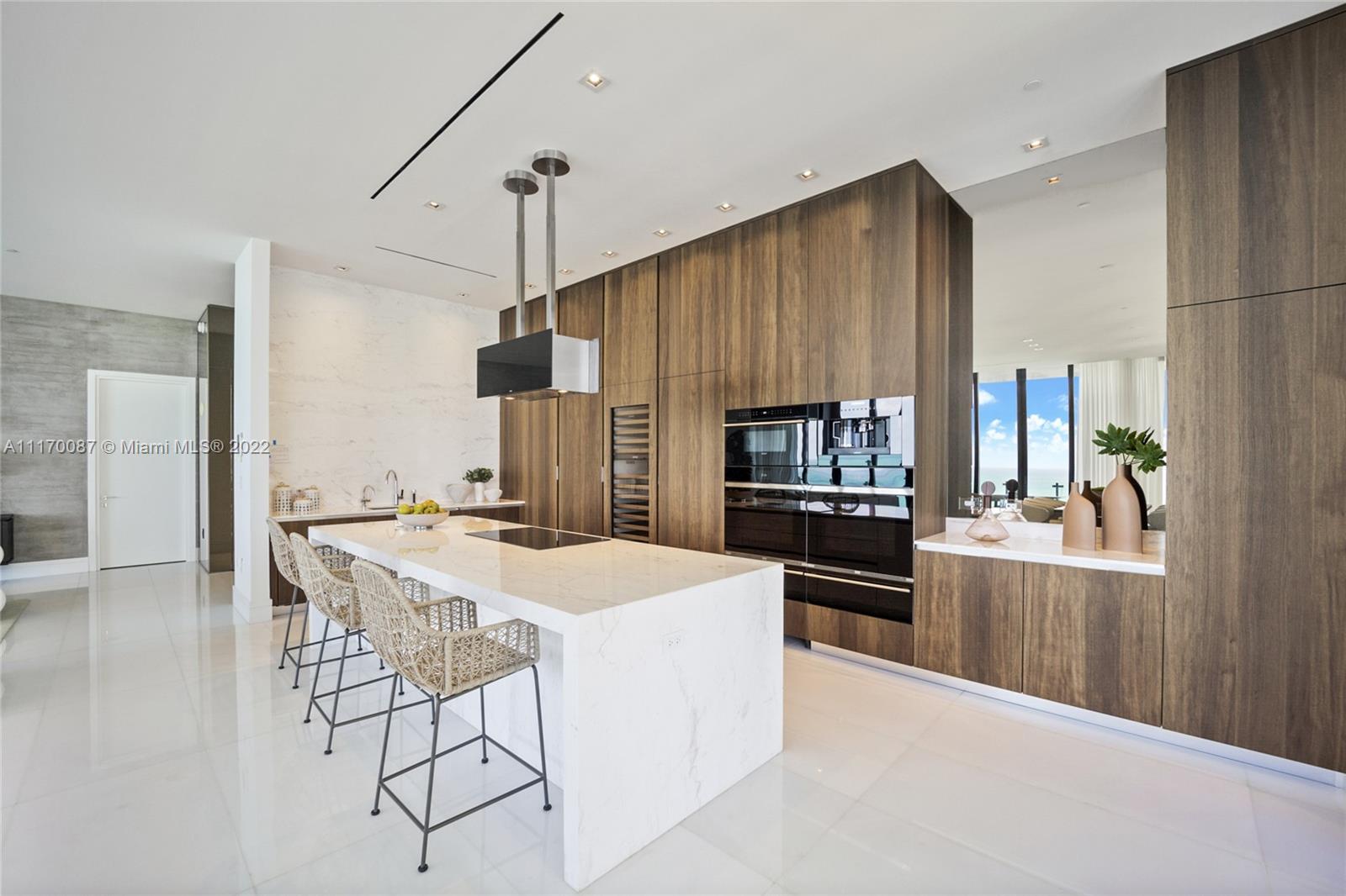 MUSE CONDO - Residential