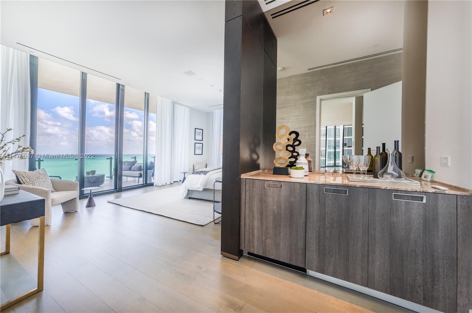 MUSE CONDO - Residential