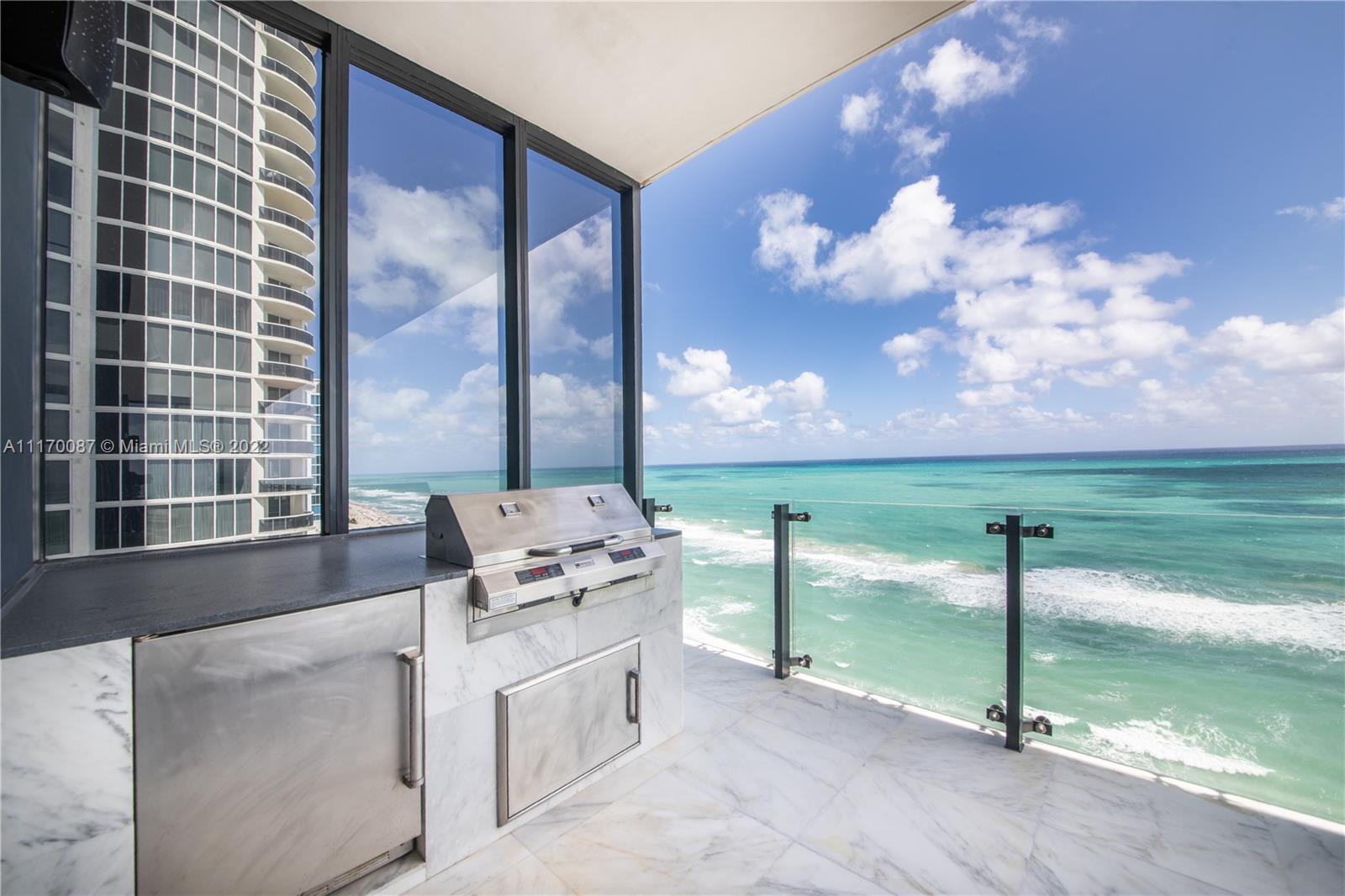 MUSE CONDO - Residential