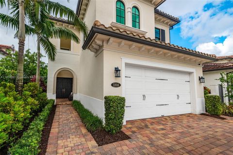 Photo of 11816 SW 13th Ct, Pembroke Pines, FL 33025 (MLS # A11878081)