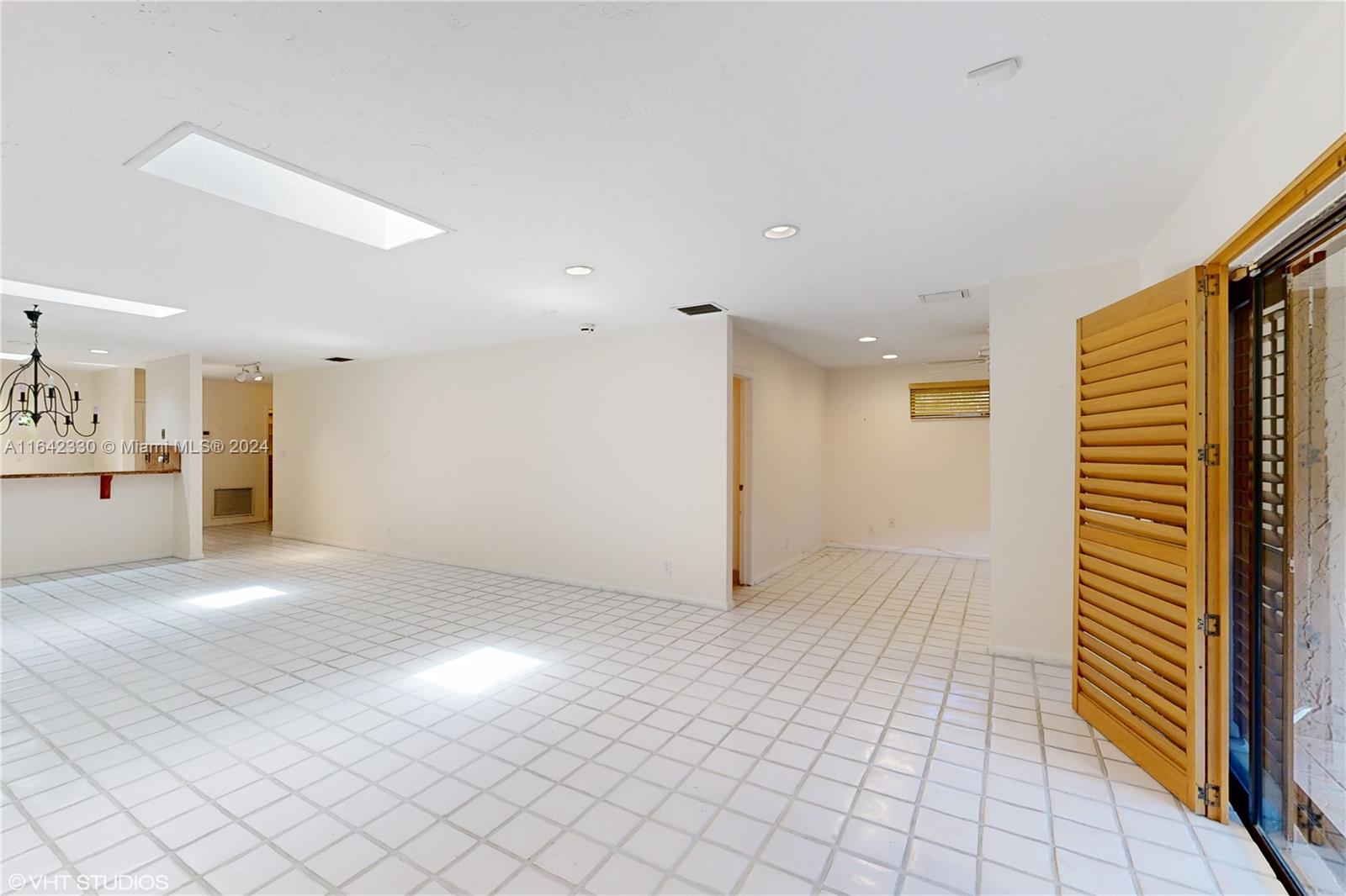 400 Saint Andrews Rd 56