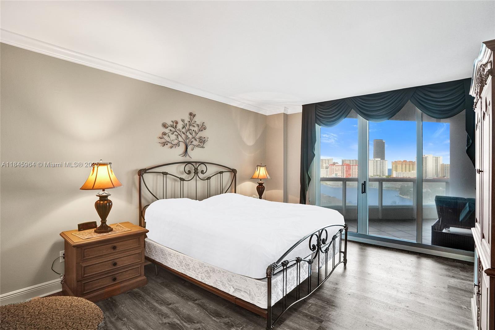 ATLANTIC III AT THE POINT - Residential