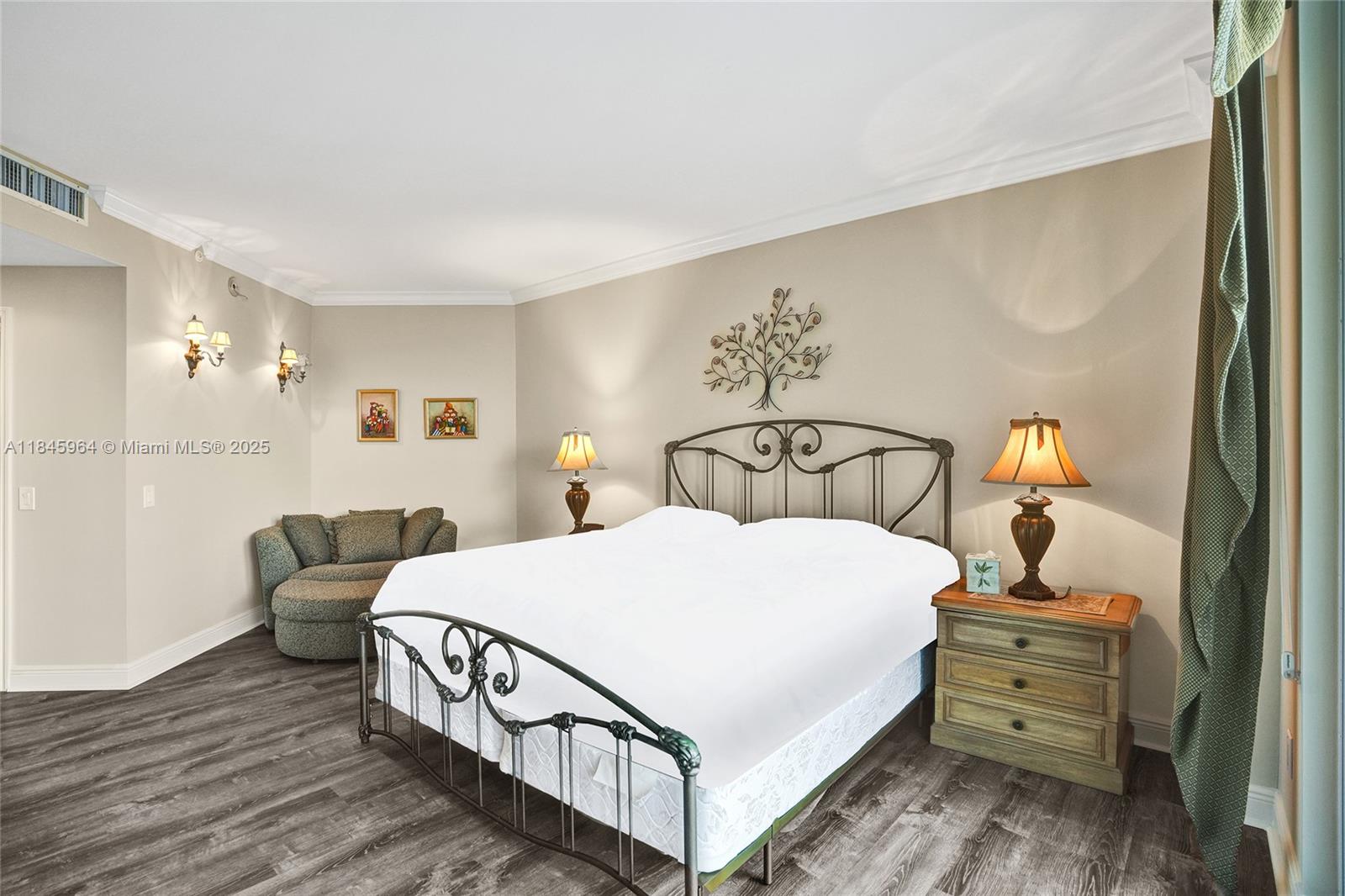 ATLANTIC III AT THE POINT - Residential