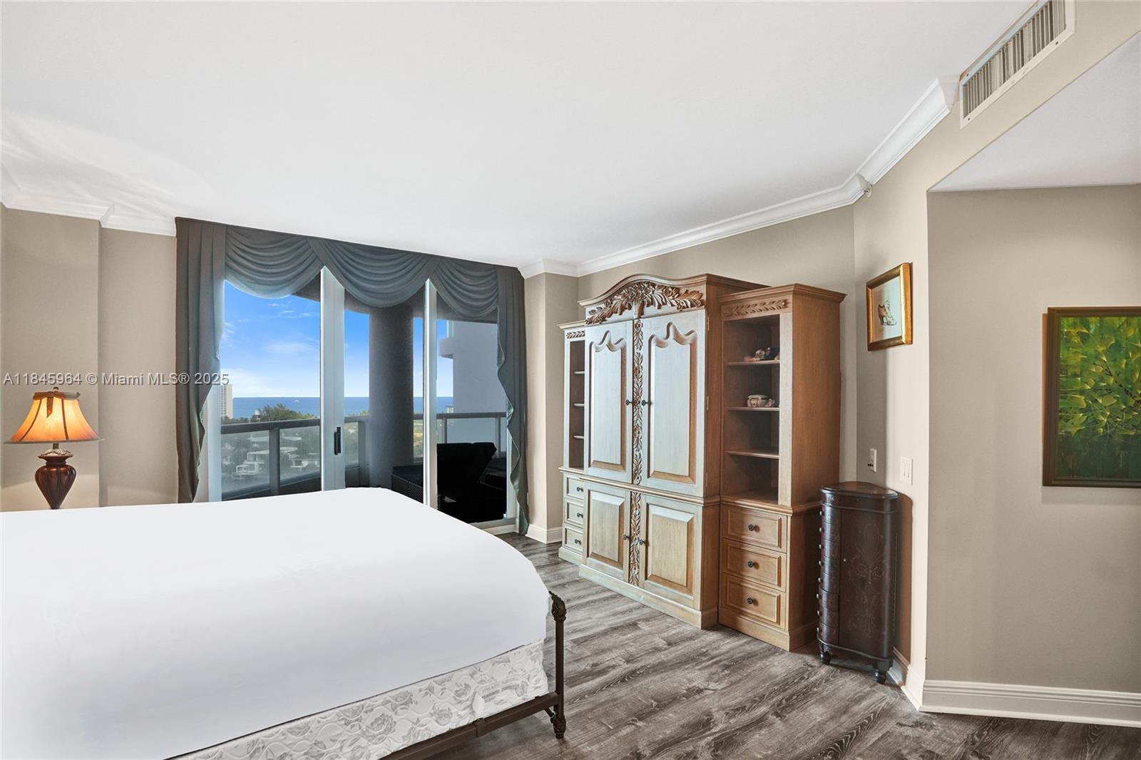 ATLANTIC III AT THE POINT - Residential