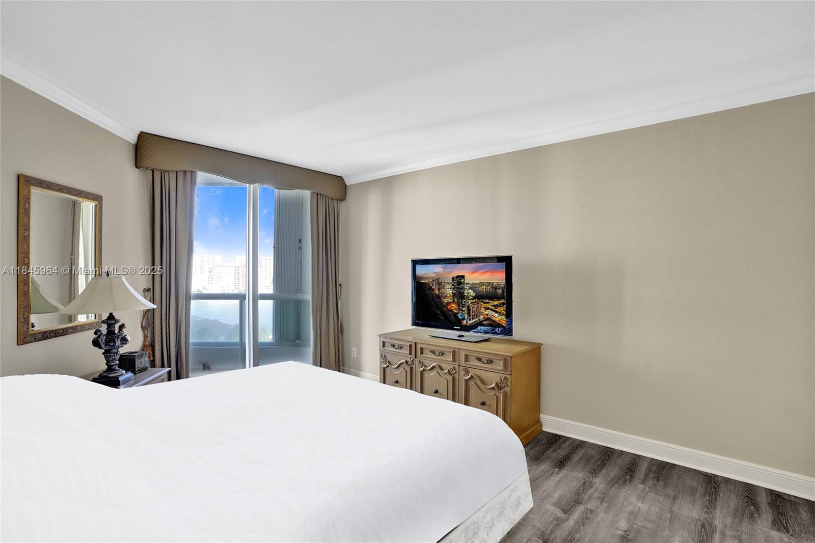 ATLANTIC III AT THE POINT - Residential