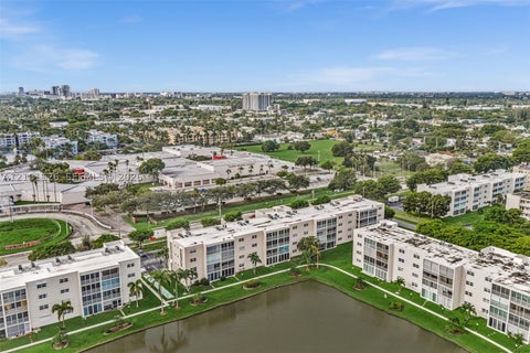 Photo of 315 SE 11th Ter #203, Dania Beach, FL 33004 (MLS # A12101126)