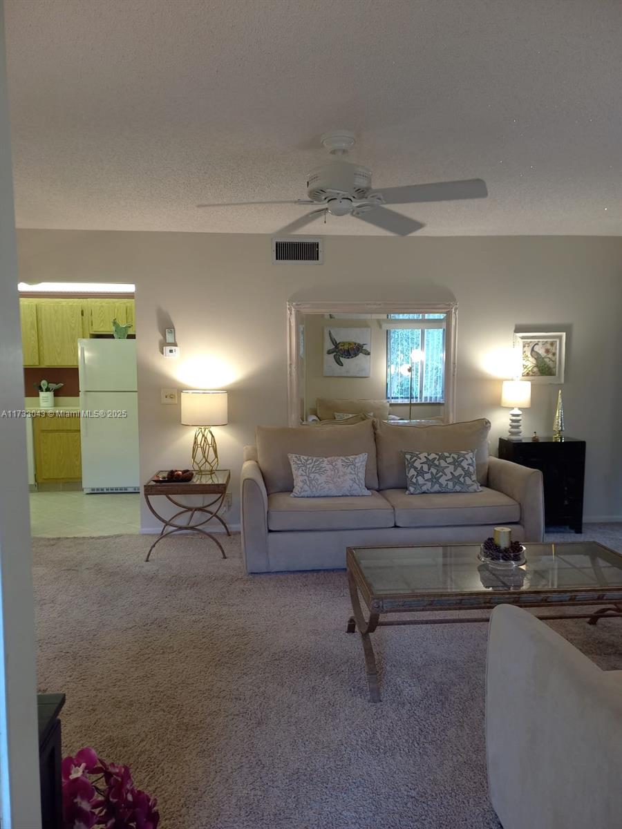 PINE RIDGE SOUTH IV CONDO - Residential Lease