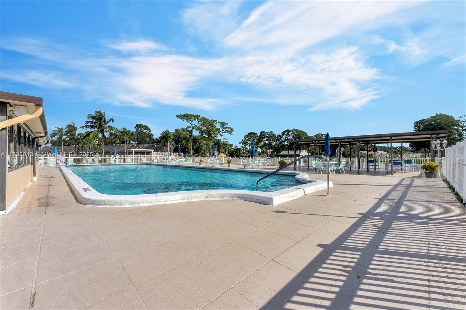 PINE RIDGE SOUTH IV CONDO - Residential Lease