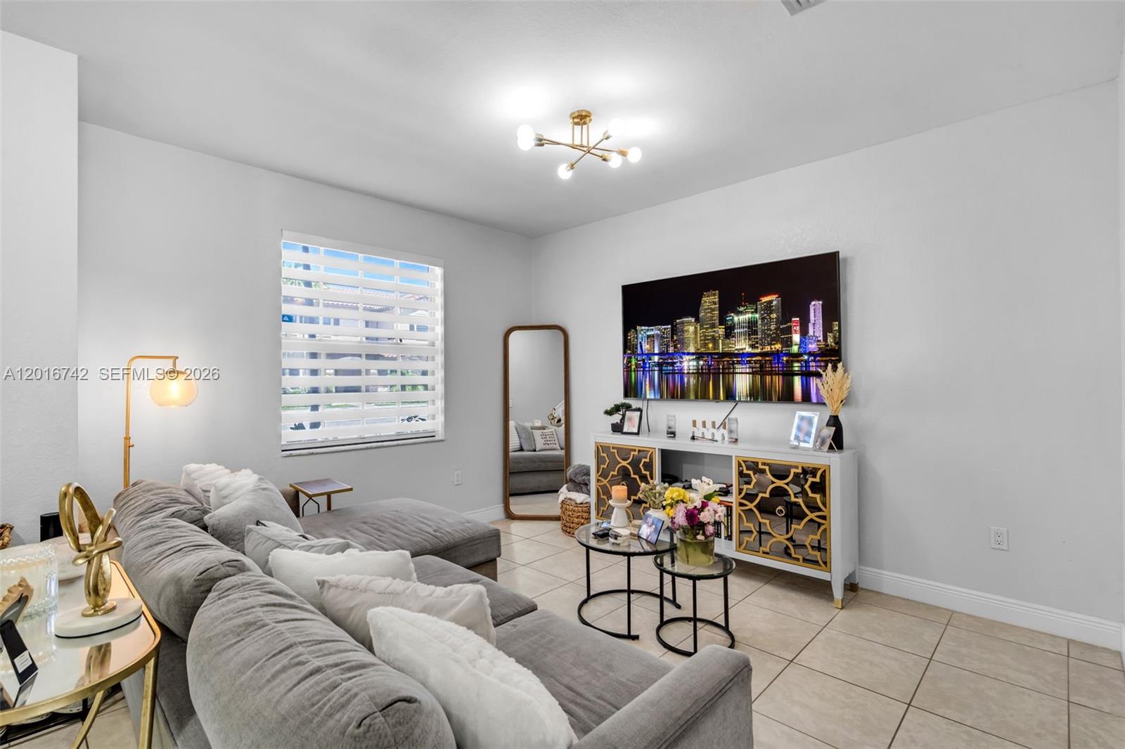 BELLAGIO VILLAS - Residential
