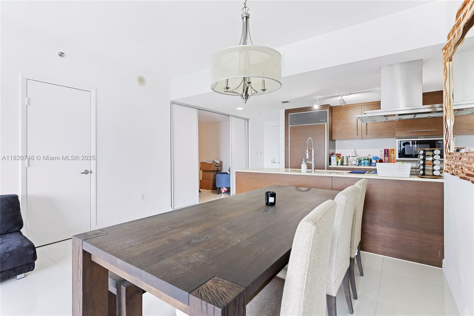 ICON BRICKELL NO TWO - Residential