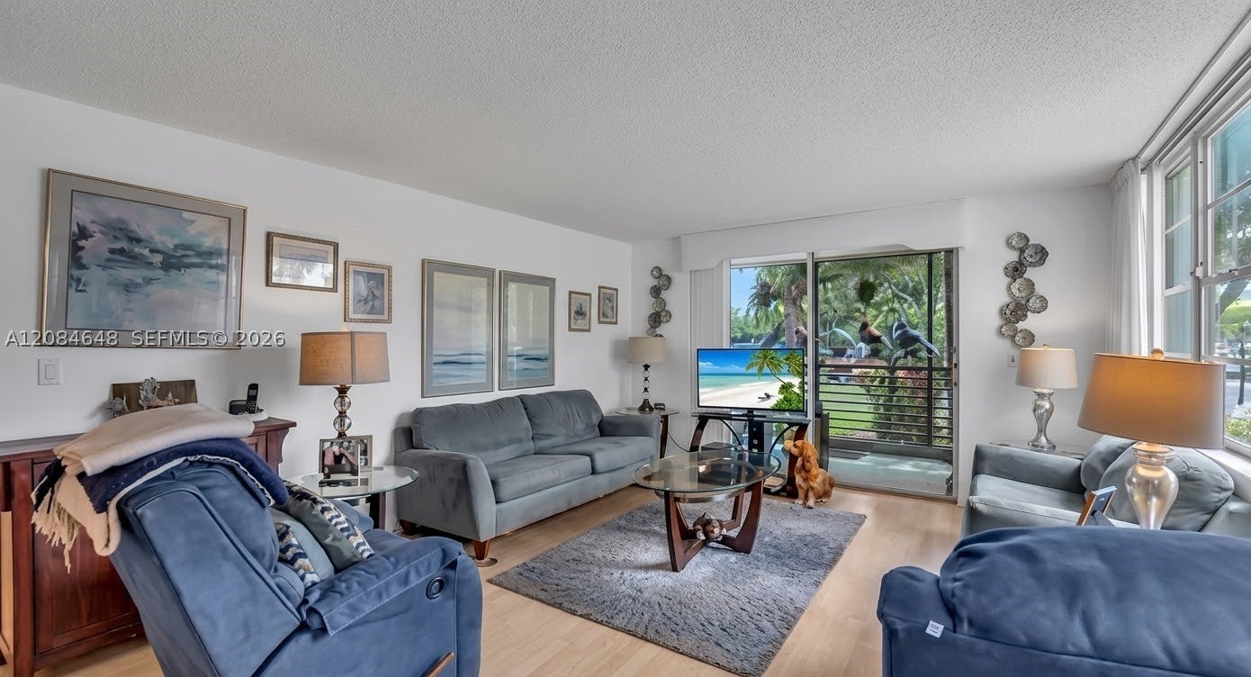 1300 Saint Charles Pl