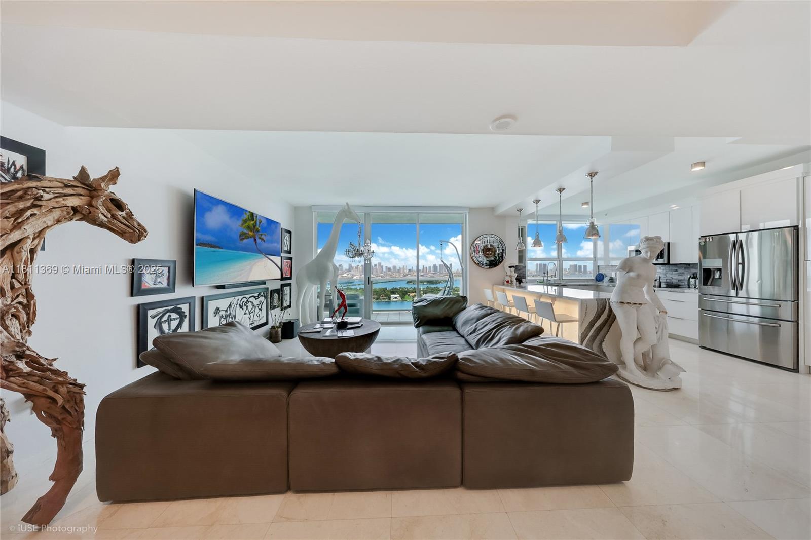 650 West Ave Ph09, Miami Beach, Miami-Dade County, Florida - 2 Bedrooms  
3 Bathrooms - 