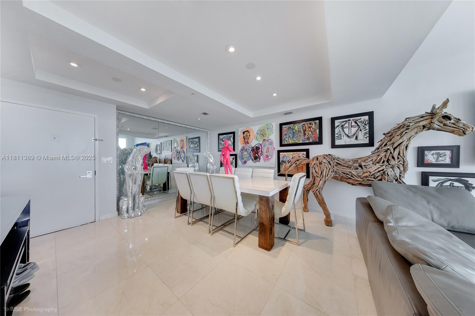 650 West Ave PH09