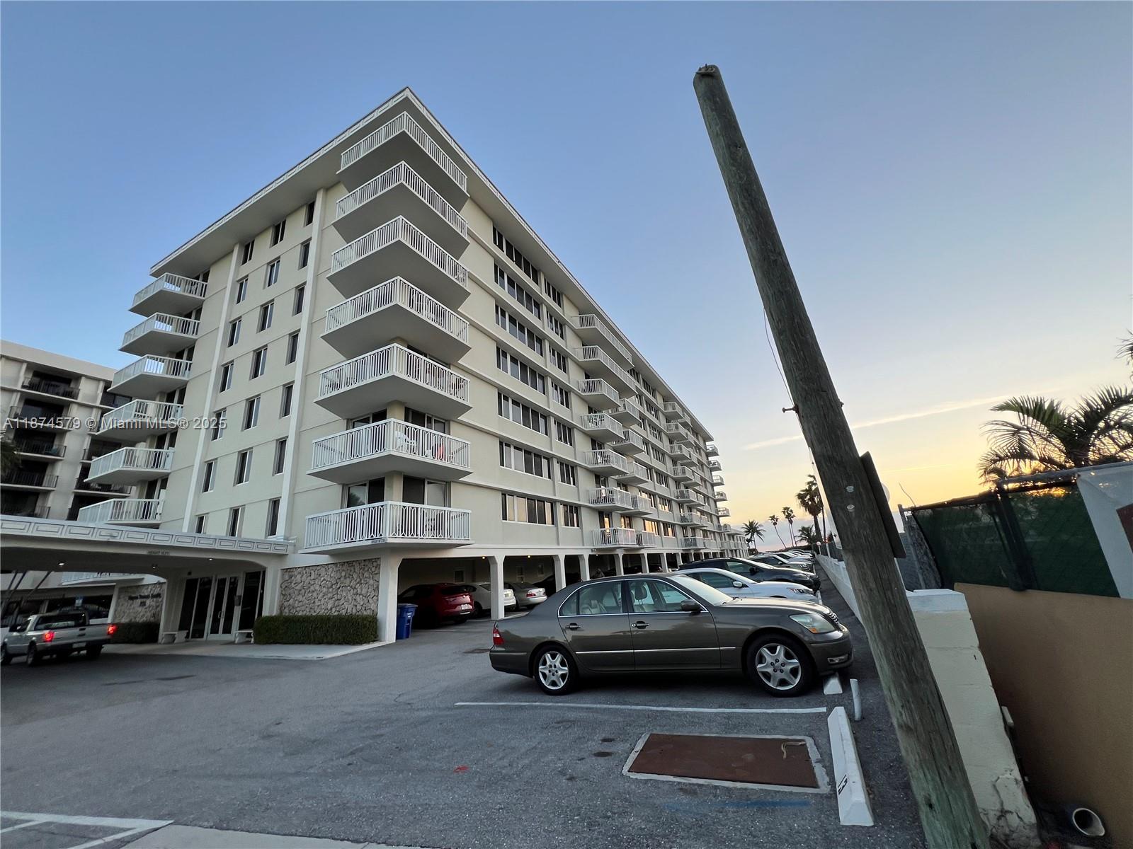 MAYAN TOWERS South - Residential Lease
