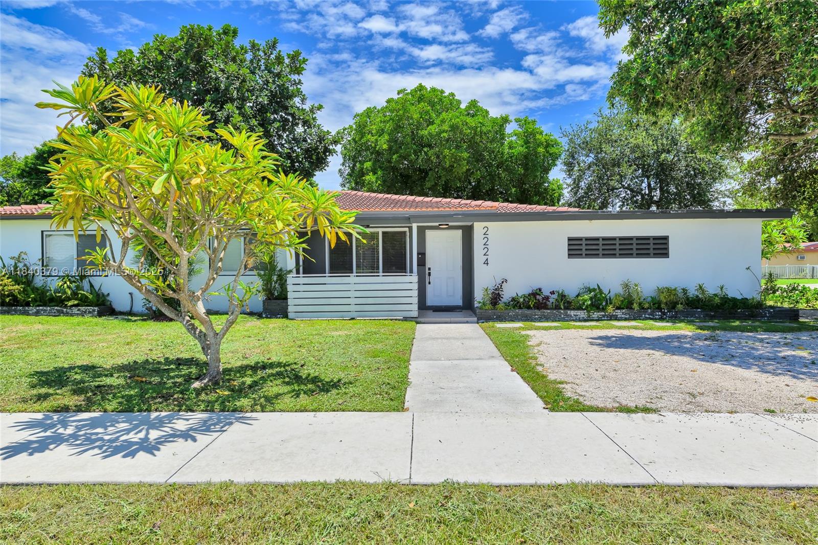 Location, Location, Location! Only 1 mile from Downtown Hollywood/Young Circle and just 5–10 minutes to Hollywood Beach, the Boardwalk, Margaritaville Hotel, shops, restaurants, nightlife, and more! This beautifully renovated corner single-family home features 4 spacious bedrooms and 2 modern bathrooms, plus a private 1-bedroom, 1-bath efficiency with its own entrance- ideal for extended family, guests, or a private home/office.
Step inside to an open-concept kitchen, brand-new bathrooms, new central A/C, and impact windows throughout. The home is bright, airy, and move-in ready! No HOA – Fast Approval! Great landlord seeking responsible long-term tenants. Vacant and easy to show – lockbox on site. Agents must accompany clients. Property is under surveillance. See broker remarks.