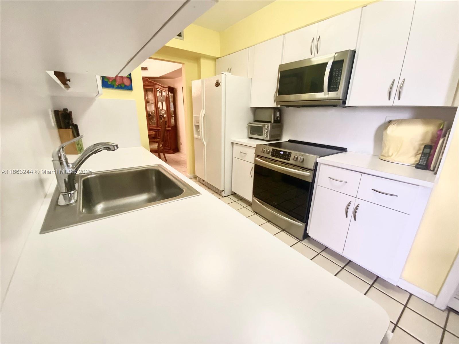 ENVIRON TOWERS I CONDO - Residential