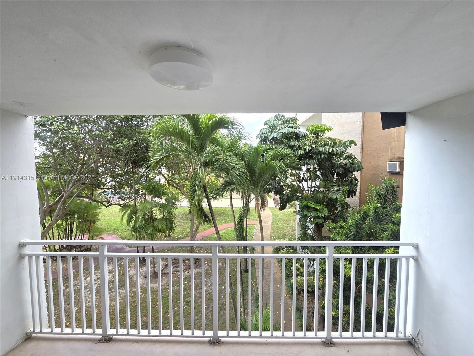 CORAL GATE EAST CONDO - Residential