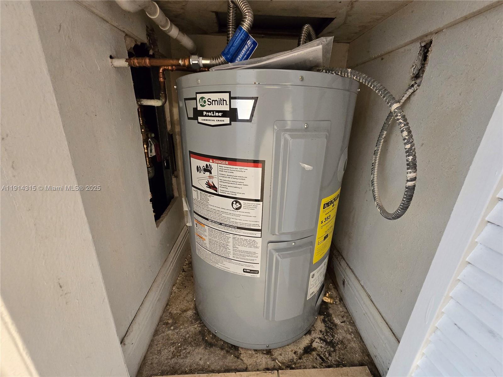 CORAL GATE EAST CONDO - Residential