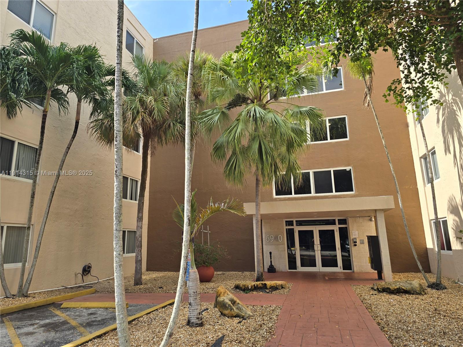 CORAL GATE EAST CONDO - Residential