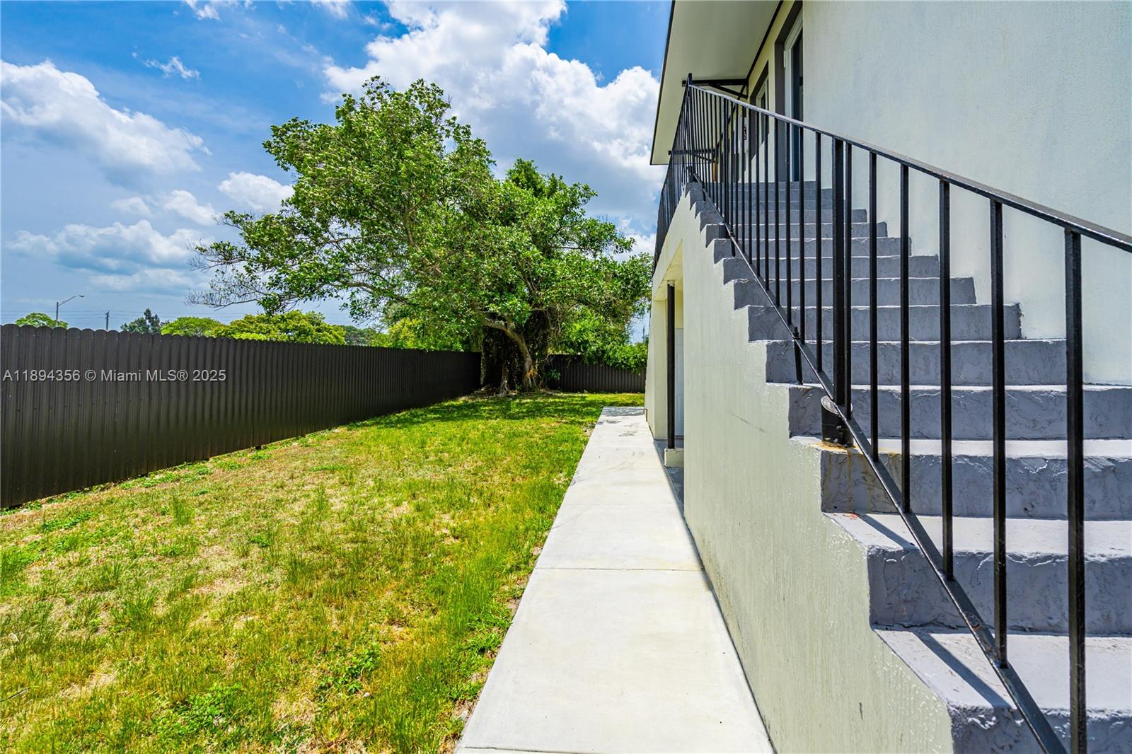 DIXIE PINES 2ND REV - Residential Lease