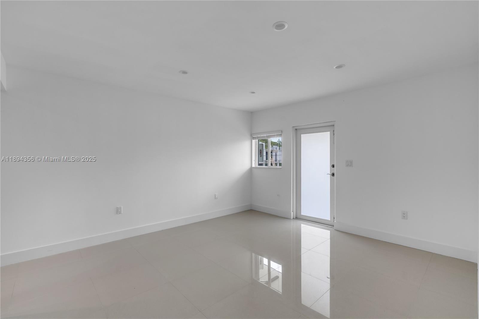 DIXIE PINES 2ND REV - Residential Lease