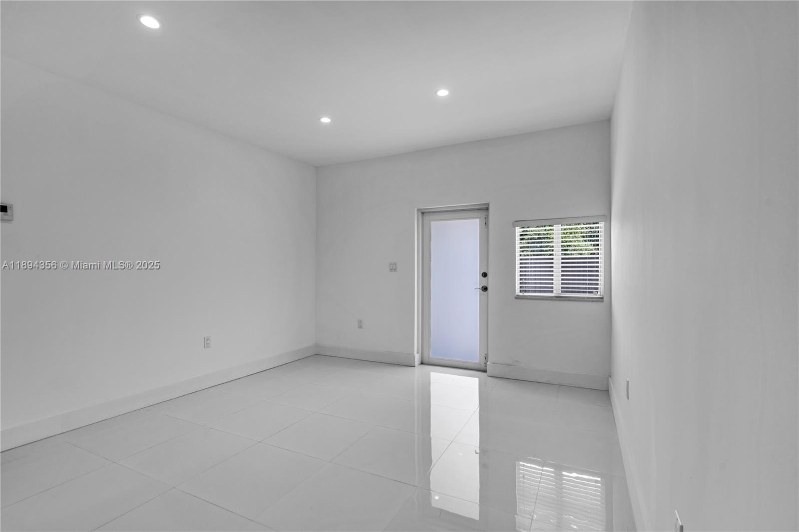DIXIE PINES 2ND REV - Residential Lease