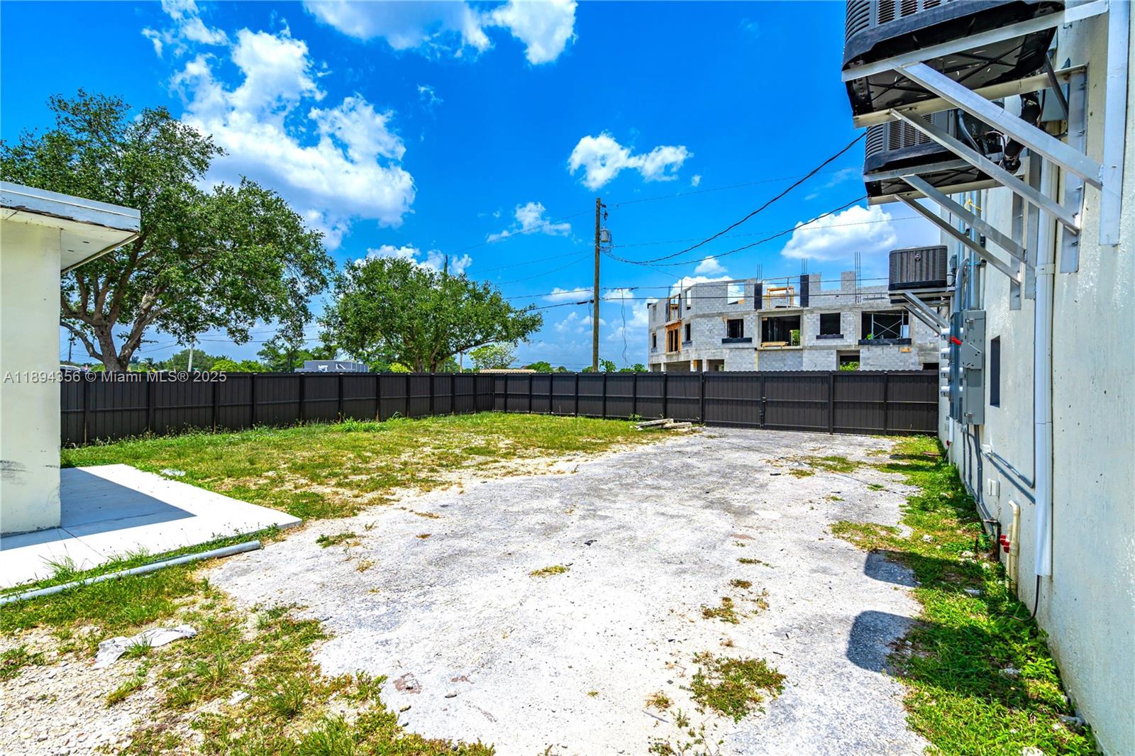 DIXIE PINES 2ND REV - Residential Lease