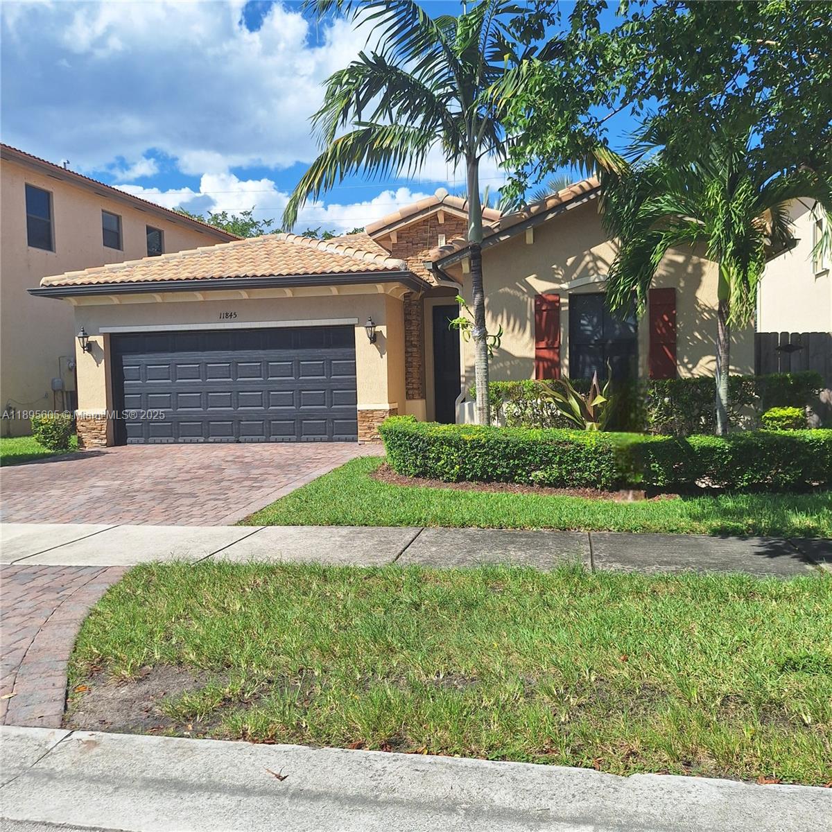 View photos, virtual tours, details... 11845 SW 232nd Ln