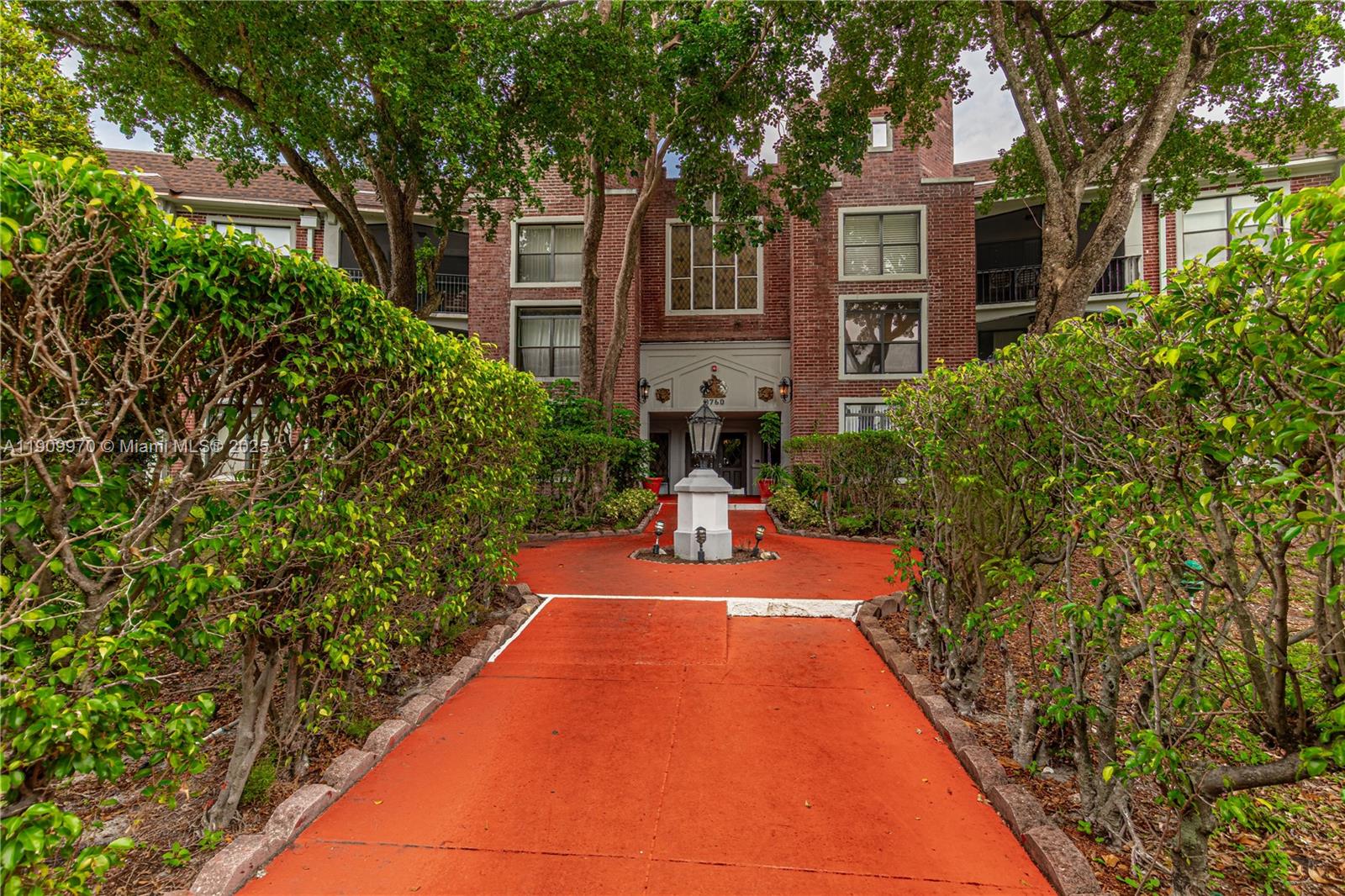 INTERNATIONAL VILLAGE AT - Residential Lease